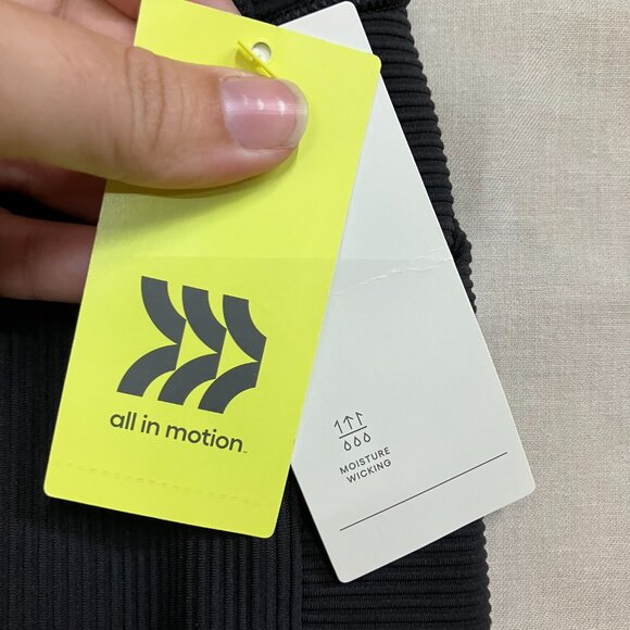 A New Day Women's Small Black High Rise Faux Leather Leggings Ankle Zip Slim Fit - Picture 3 of 13